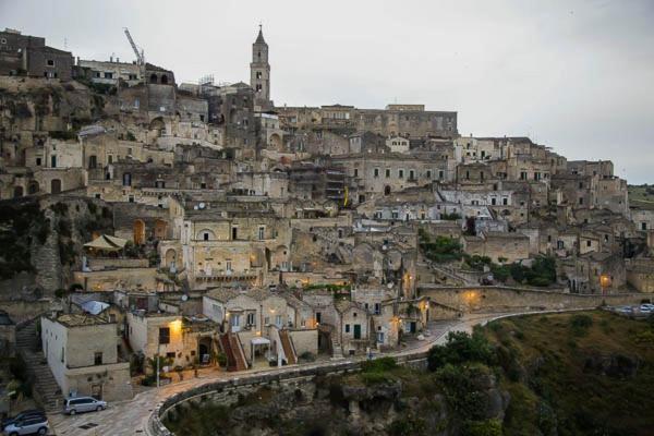 マテーラ Dimora La Gravina Bed & Breakfast エクステリア 写真