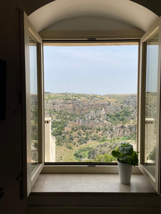 マテーラ Dimora La Gravina Bed & Breakfast エクステリア 写真