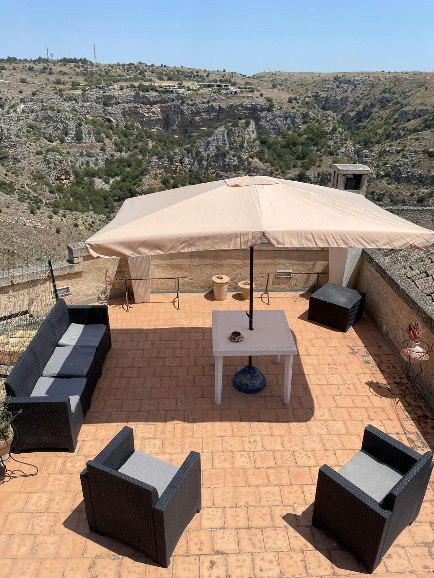 マテーラ Dimora La Gravina Bed & Breakfast エクステリア 写真