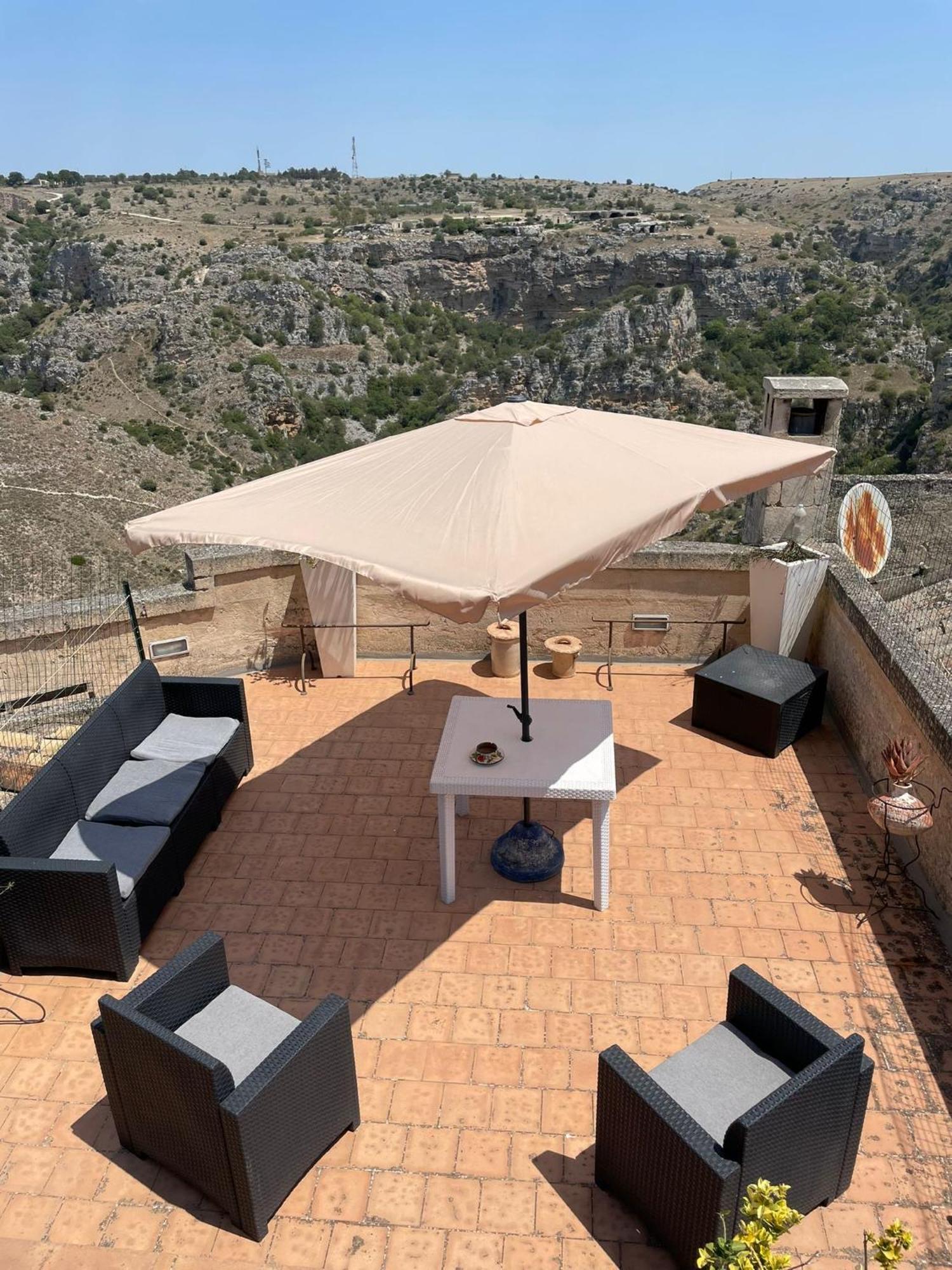 マテーラ Dimora La Gravina Bed & Breakfast エクステリア 写真